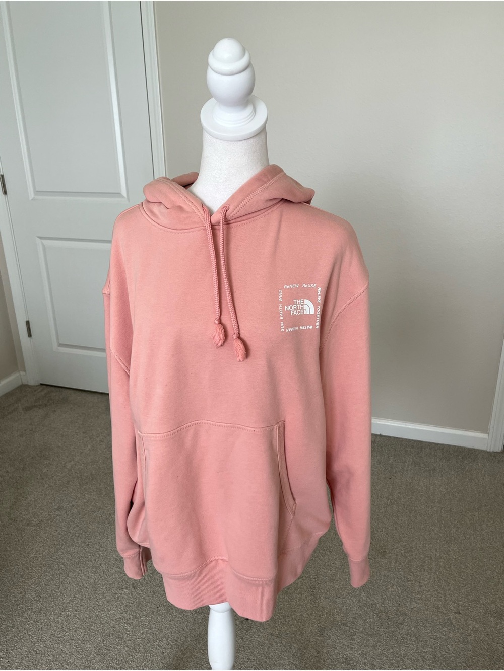 NWOT The North Face Women's Dusty Pink Pullover Hoodie Size Small